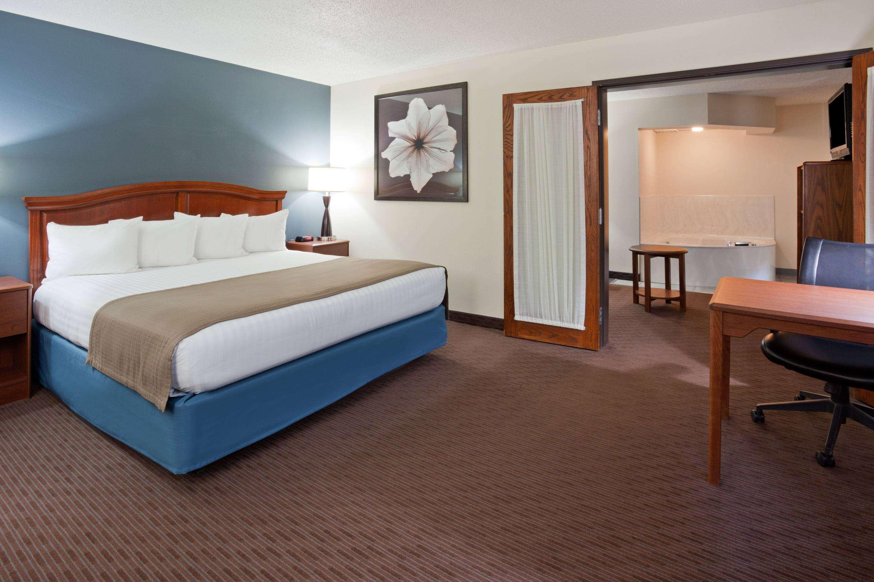 Americinn By Wyndham Spencer Εξωτερικό φωτογραφία